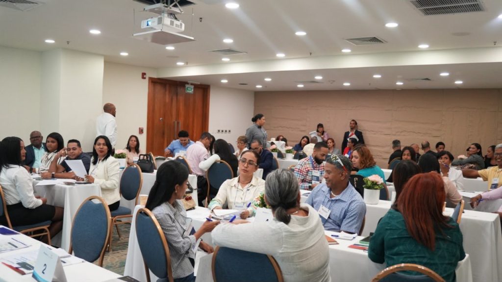 Taller Negociación Estratégica para la Gestión de Derechos Musicales por Sgacedom, Sodinpro y Sodaie.